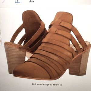 FREE PEOPLE mule camel block heel NEW